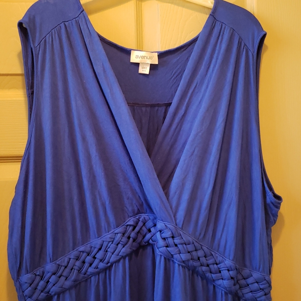 Avenue Dress (30/32)